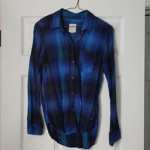 American eagle vintage boyfriend button up